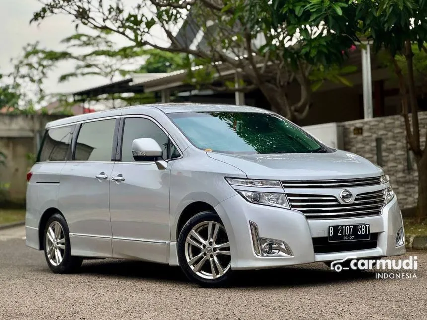 2011 Nissan Elgrand Highway Star MPV