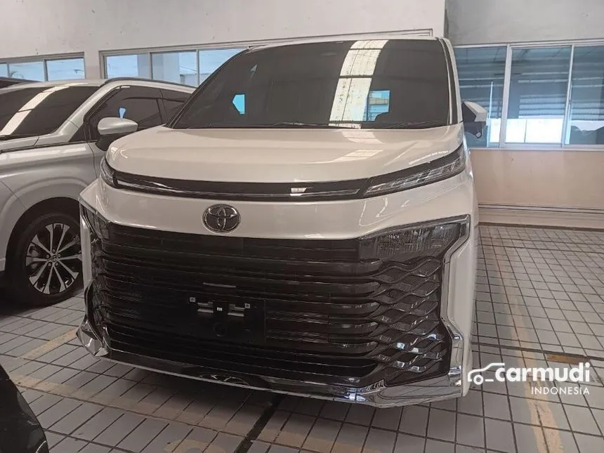 2024 Toyota Voxy Van Wagon