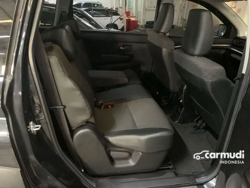 2023 Suzuki XL7 Beta Hybrid SUV