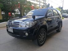 2010 Toyota Fortuner 3.0 (ปี 08-11) V SUV AT