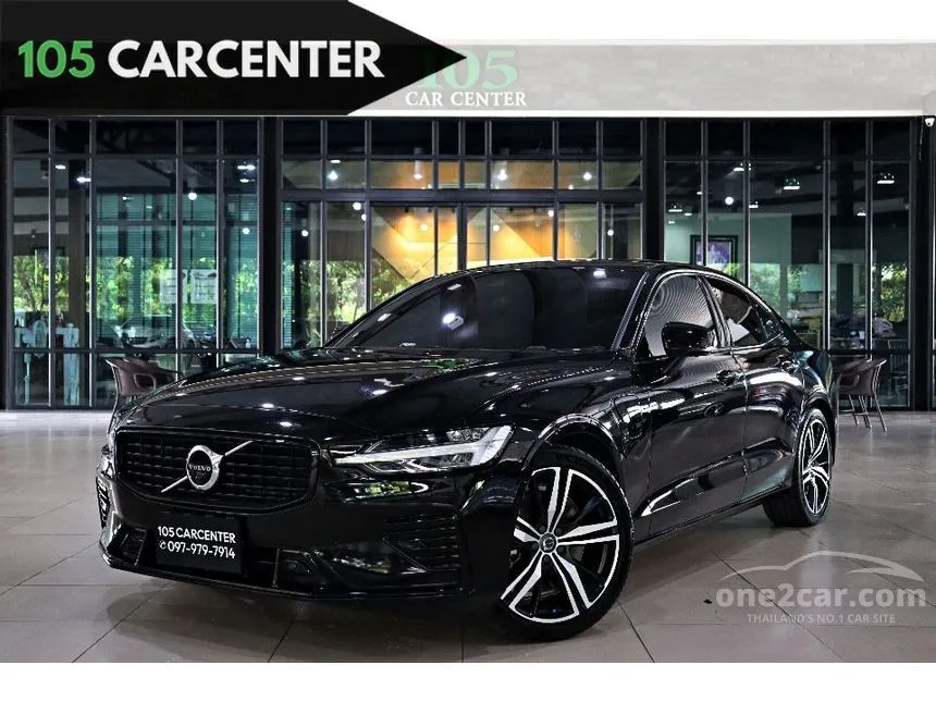2021 Volvo S60 Recharge T8 R-Design Sedan