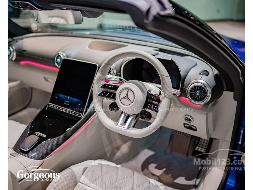 2022 Mercedes-Benz SL55 AMG 4MATIC+ Cabriolet