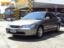 2001 Honda Accord 2.3 งูเห่า (ปี 97-02) VTi Prestige Sedan AT