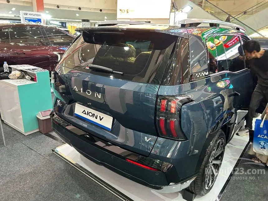 2026 GAC AION V Luxury SUV