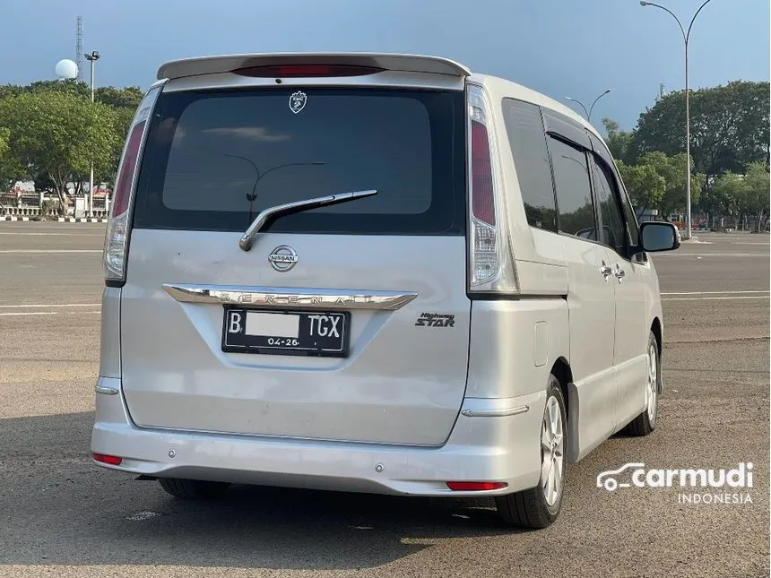 2013 Nissan Serena Highway Star MPV