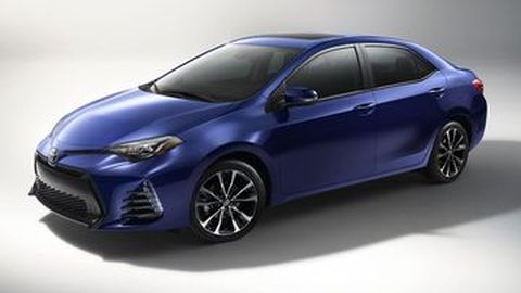 Harga Toyota Corolla 2017 Lebih Murah Sedikit dari Civic