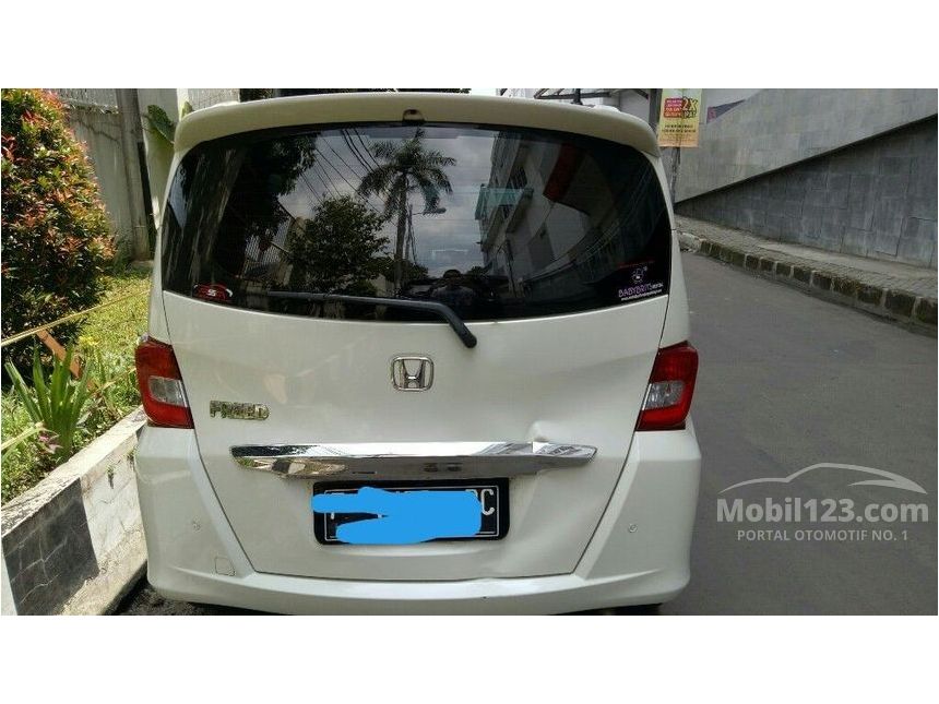 Jual Mobil  Honda  Freed  2012 S 1 5 di Jawa Barat Automatic 