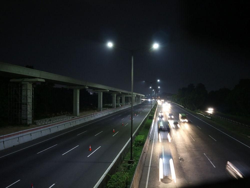 Awas Macet Parah, Konstruksi Jalan Tol Jakarta-Cikampek Diperbaiki
