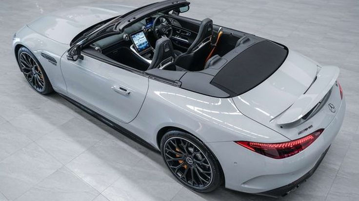 Mercedes-AMG SL 55 4MATIC+ พลัง 476 แรงม้า 