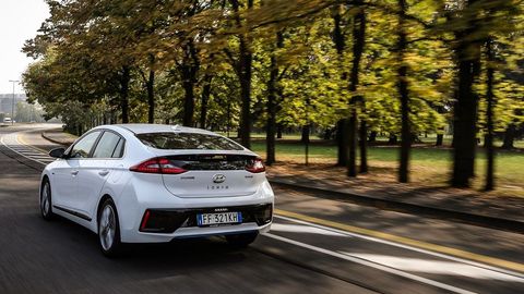 Hyundai and Kia See Green Car Sales Boom As Korean Government Supports Them