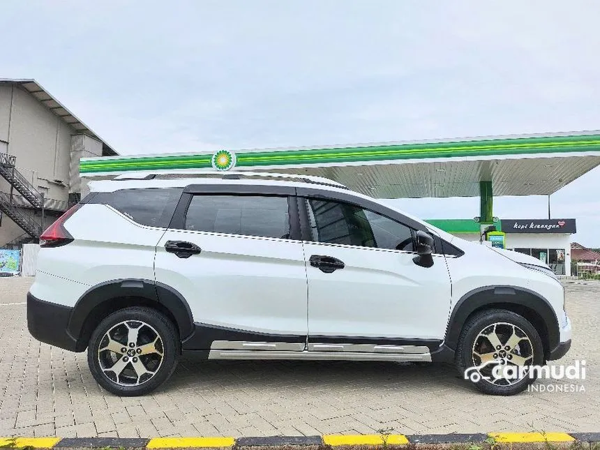 2021 Mitsubishi Xpander Cross Premium MPV