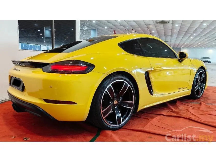 2018 Porsche 718 Cayman Coupe