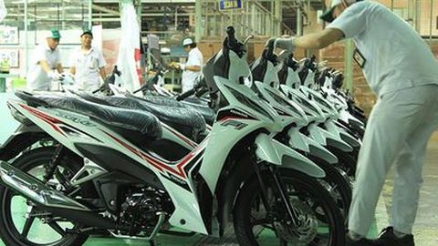 Bisnis Kredit Motor Melemah