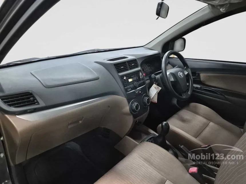 2016 Toyota Avanza E MPV