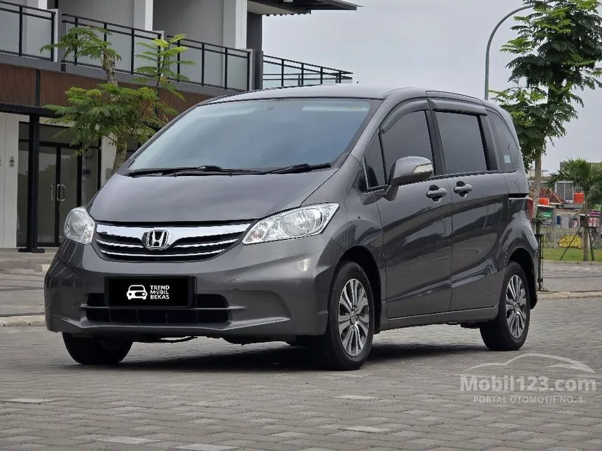 2012 Honda Freed Power Sliding Door MPV