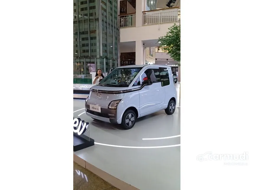 2024 Wuling EV Air ev Lite Long Range Hatchback