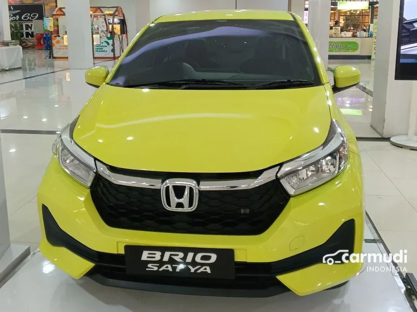 Jual Mobil Honda Brio 2024 RS 1.2 di DKI Jakarta Automatic Hatchback Kuning Rp 157.900.000