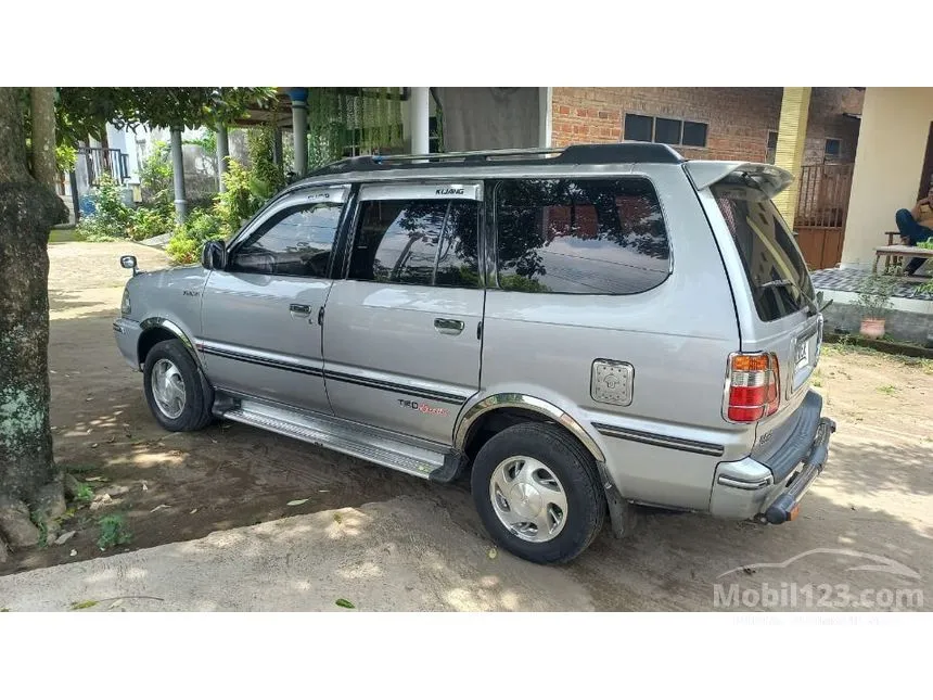 2002 Toyota Kijang Minibus GL Long (LGX) MPV