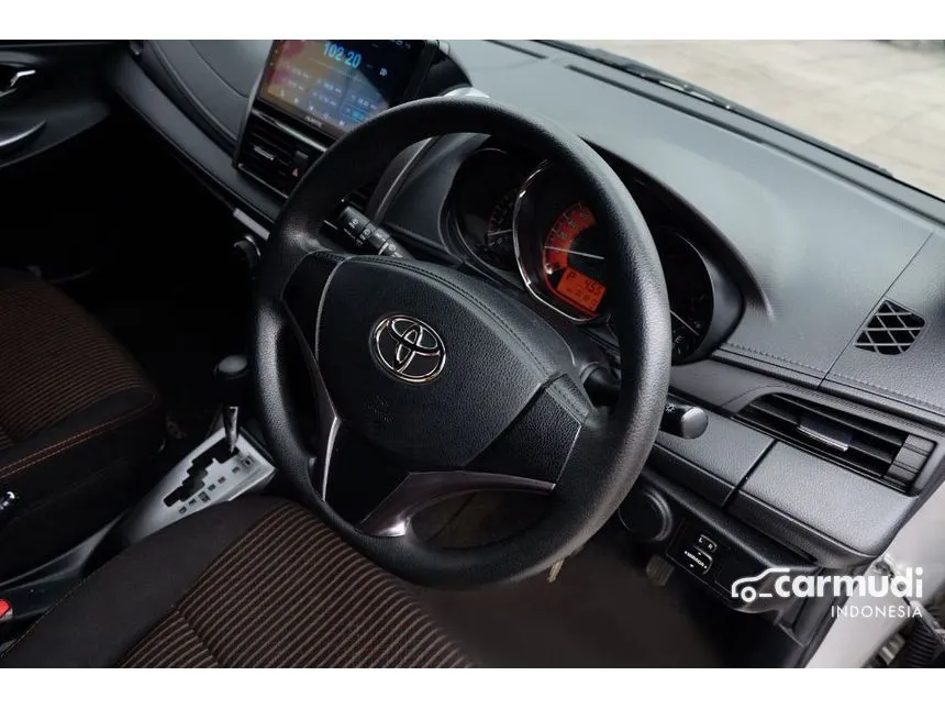 2014 Toyota Yaris G Hatchback