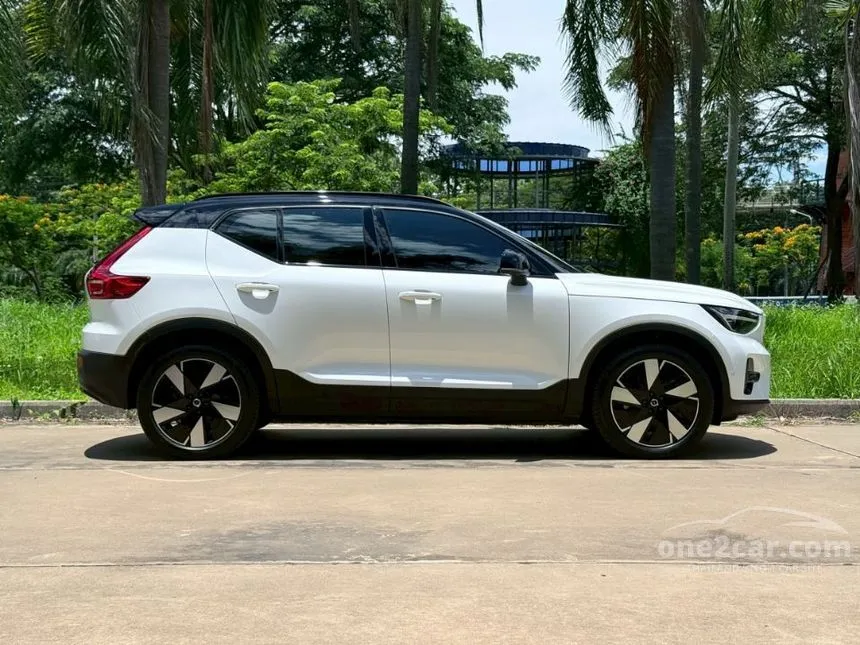 2024 Volvo XC40 Recharge Pure Electric SUV