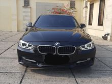 2013 BMW 320i 2.0 Sport Sedan Tdp 60 Juta