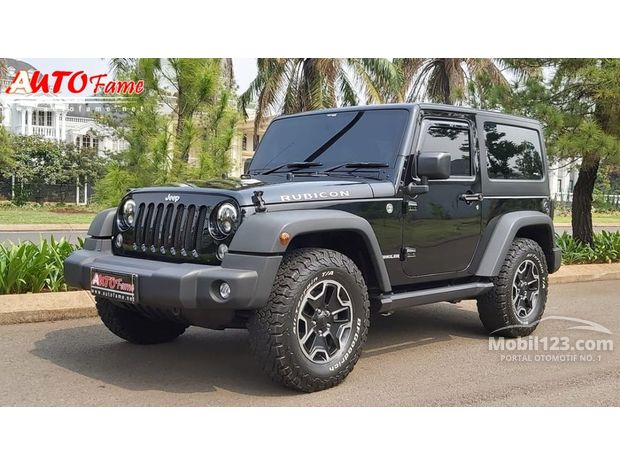  Jeep  Wrangler  Sahara  Mobil  bekas dijual di Indonesia 