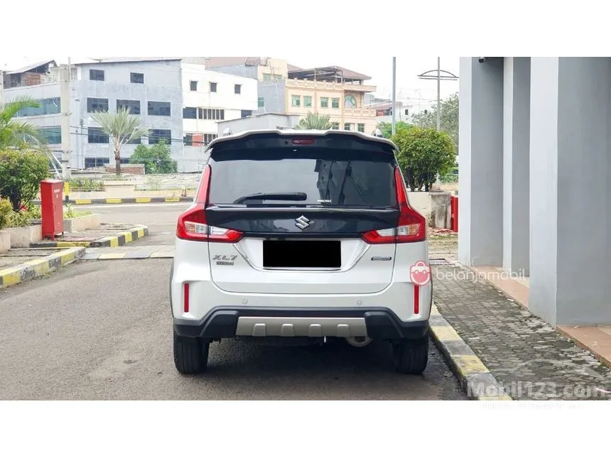 2024 Suzuki XL7 Alpha Hybrid SUV