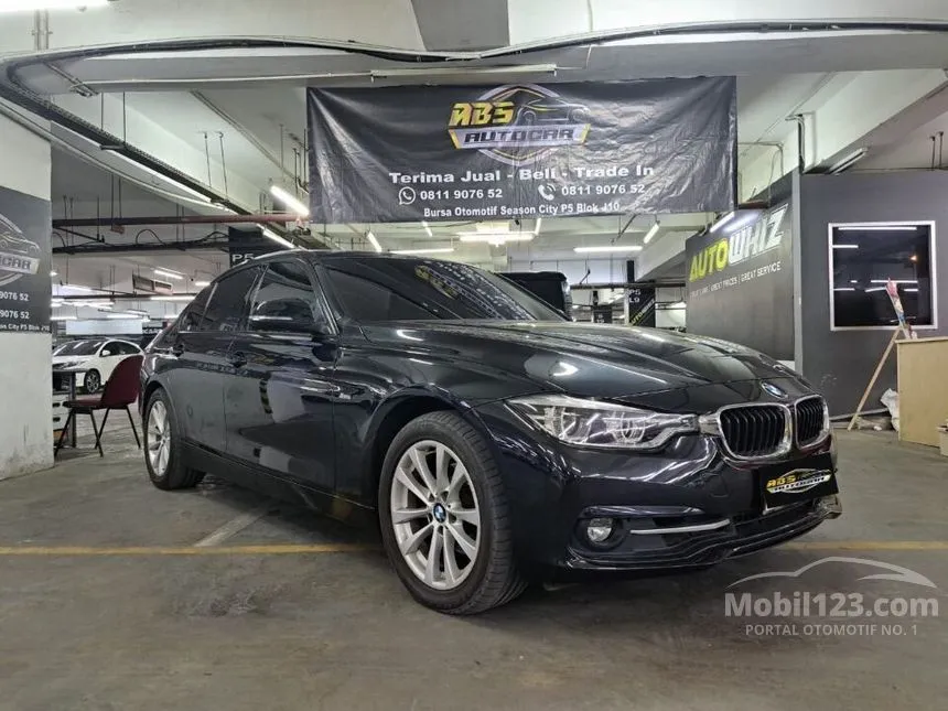 Jual Mobil BMW 320i 2018 Sport 2.0 di DKI Jakarta Automatic Sedan Hitam Rp 400.000.000