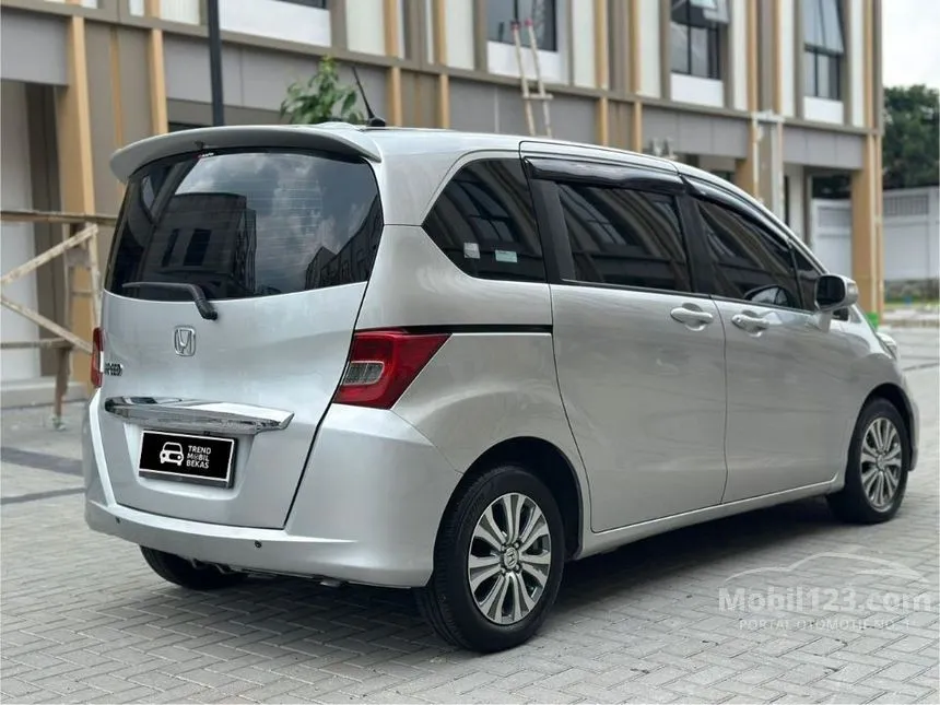 2014 Honda Freed S MPV
