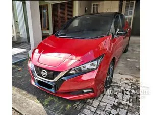 2022 Nissan Leaf (2 Tone) Hatchback