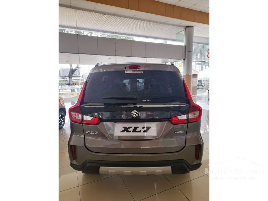 Jual Mobil Suzuki XL7 2024 ZETA 1.5 di Banten Automatic Wagon Silver Rp 218.000.000