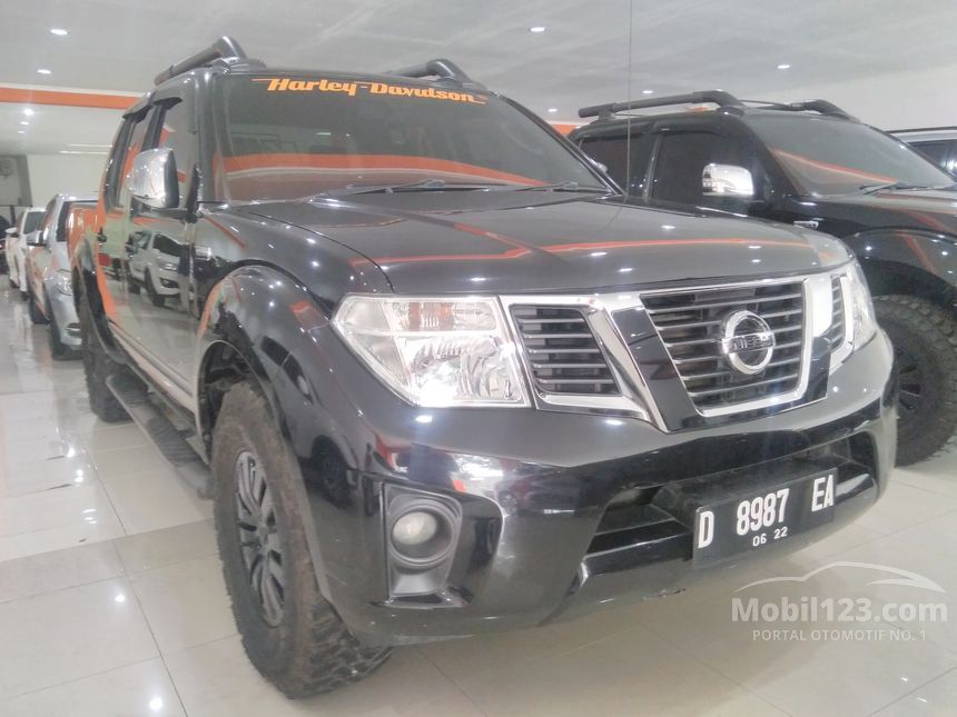 Jual Mobil Nissan Navara 2012 Sports Version 2.5 di Jawa Barat 