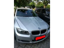 2010 BMW 320i 2.0 Business Edition Sedan