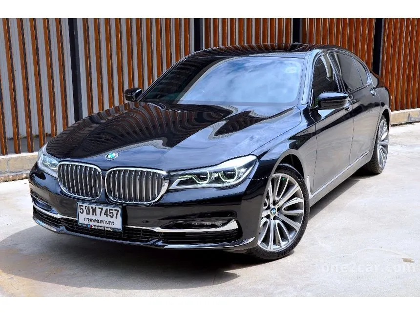 2016 BMW 740Li Pure Excellence Sedan