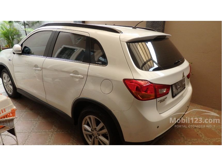 Jual Mobil  Mitsubishi Outlander  Sport  2019  GLS 2 0 di DKI 