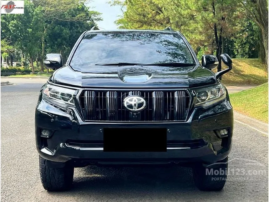 2010 Toyota Land Cruiser Prado TX SUV