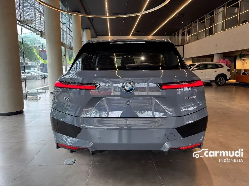 2024 BMW iX xDrive50 Sport SUV