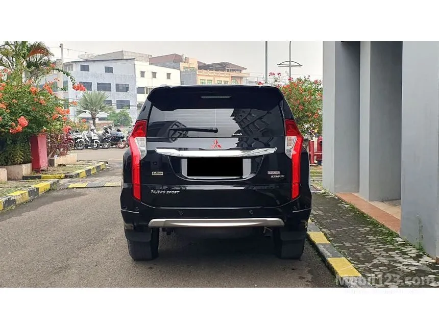 2020 Mitsubishi Pajero Sport Dakar Rockford Fosgate SUV