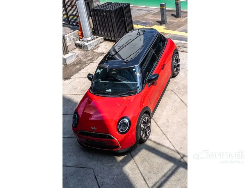 2024 MINI Cooper Cooper S Hatchback