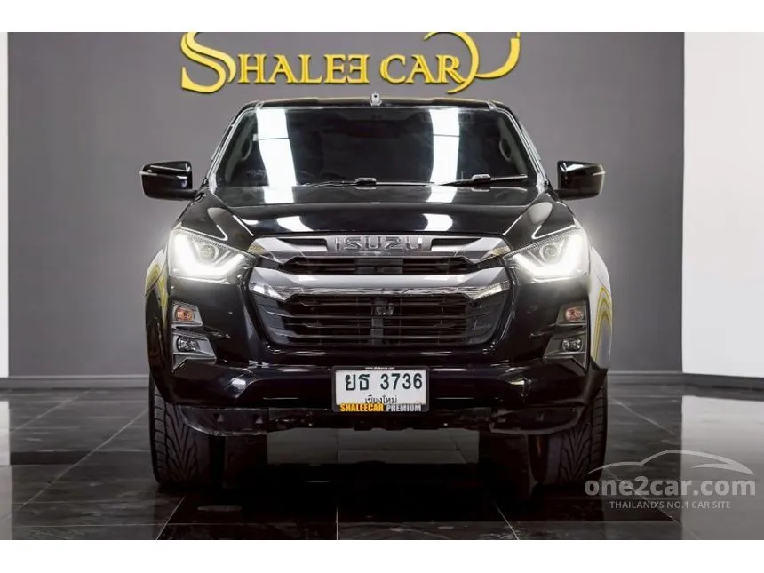 2022 Isuzu D-MAX Vcross Z Space Cab Pickup