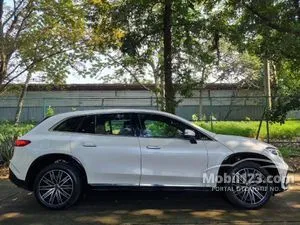 2023 Mercedes-Benz EQS450+ AMG Line Sedan