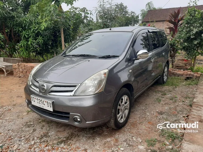 2013 Nissan Grand Livina SV MPV