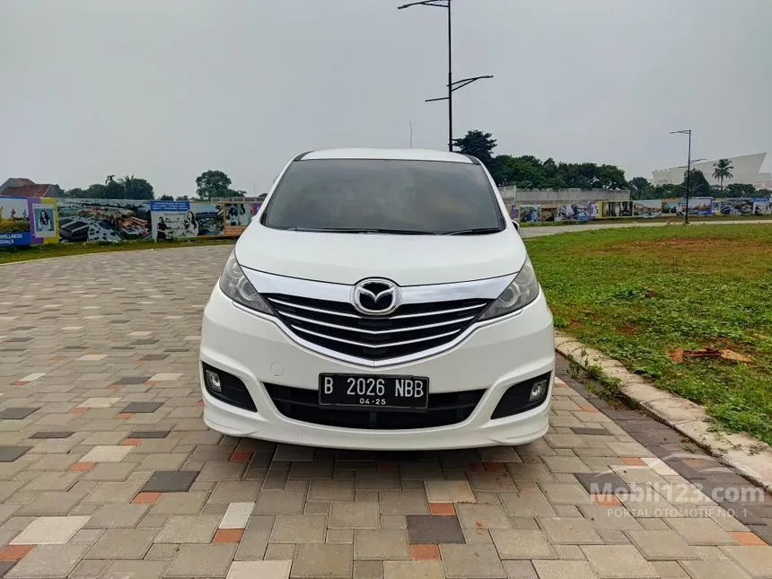 Jual Mobil Mazda Biante 2014 2.0 SKYACTIV A/T 2.0 di DKI Jakarta Automatic MPV Putih Rp 155.000.000