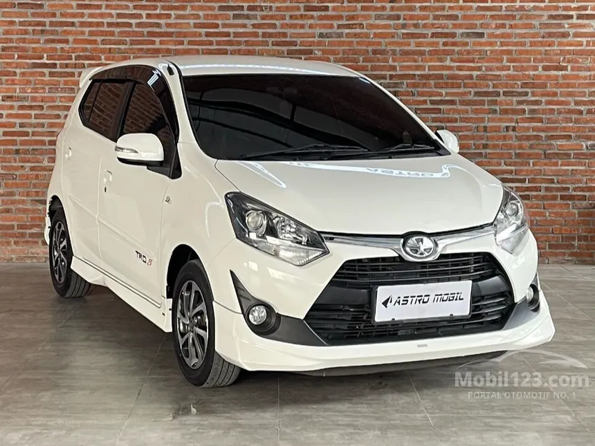 Jual Mobil Toyota Agya 2019 TRD 1.2 di Jawa Timur Automatic Hatchback Putih Rp 127.999.000