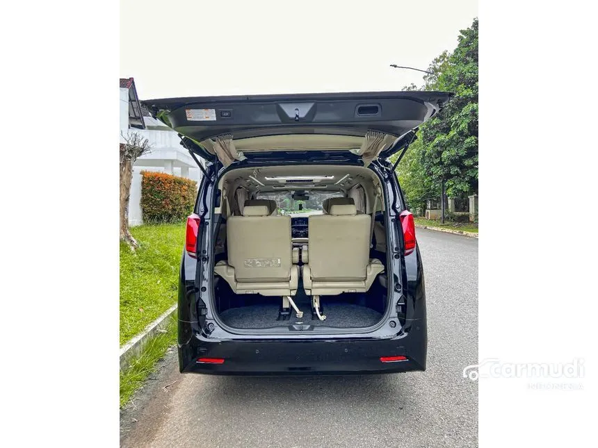 2022 Toyota Alphard G MPV