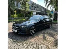 2022 Mercedes-Benz C200 1.5 Avantgarde Line Sedan Matic KM 23 Rbuan Pajak Panjang (W206) Black