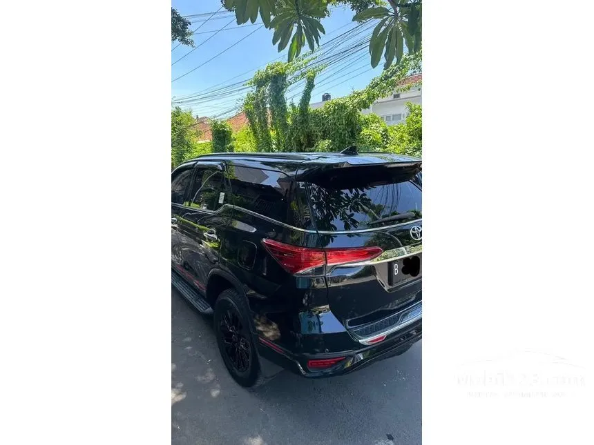 2020 Toyota Fortuner VRZ TRD 4X2 SUV