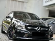 Mercedes Benz AMG CLA45 2.0 4MATIC Coupe Local Full Service Record