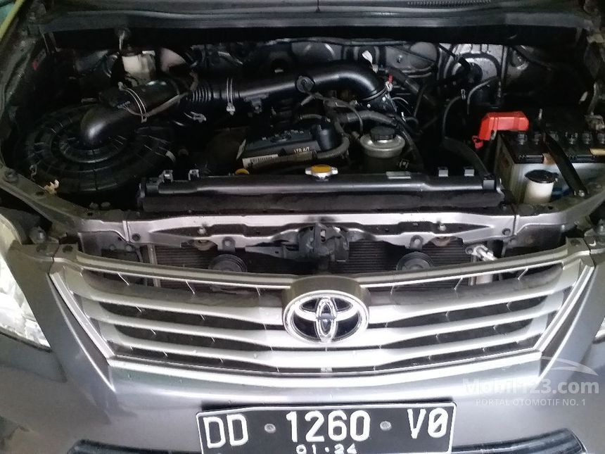 Jual Mobil Toyota Kijang Innova 2011 G 2.0 di Sulawesi Selatan