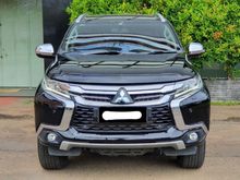 2017 Mitsubishi Pajero Sport 2.4 Dakar Ultimate SUV hitam